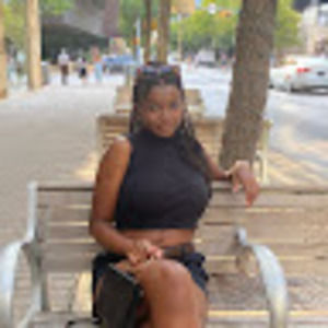 Meet your Posher, Karis